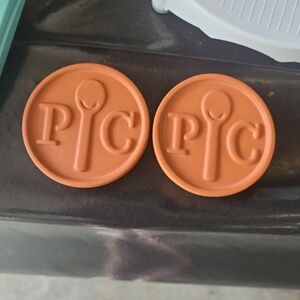 NEW Pampered Chef Brown Sugar Keeper